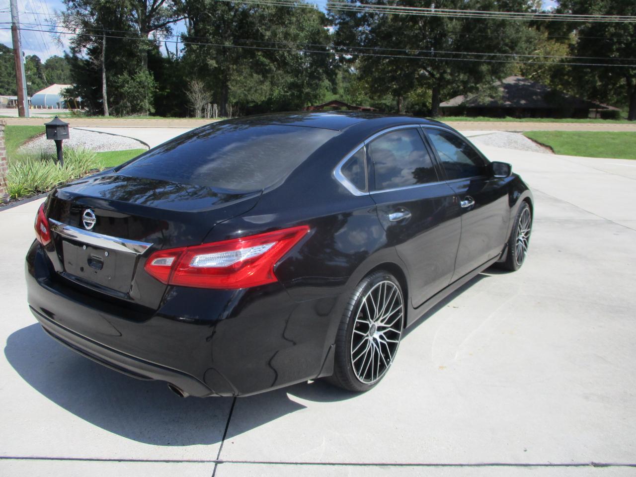 Nissan Altima 2017.5 2.5 S Sedan 2017