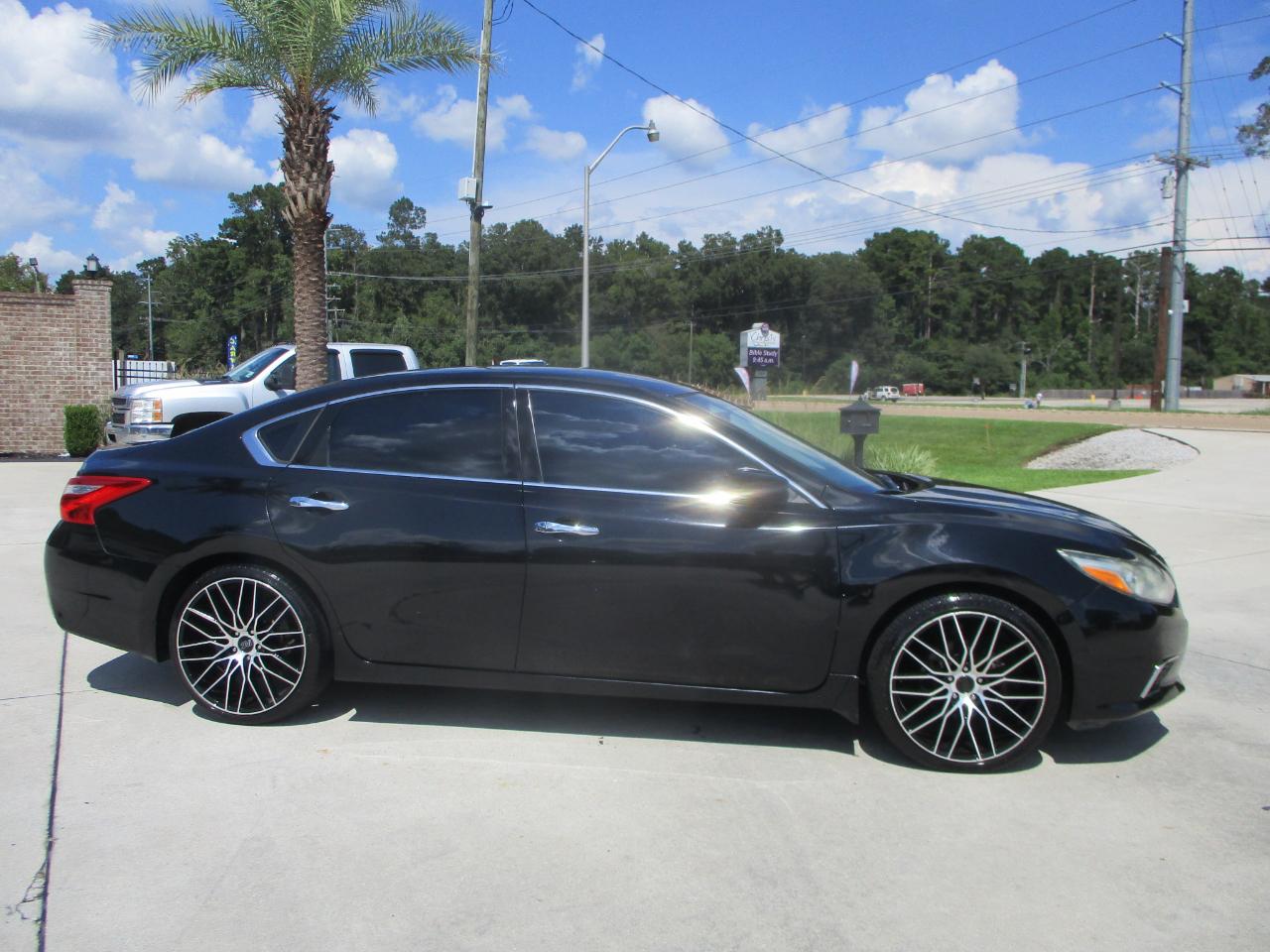 Nissan Altima 2017.5 2.5 S Sedan 2017
