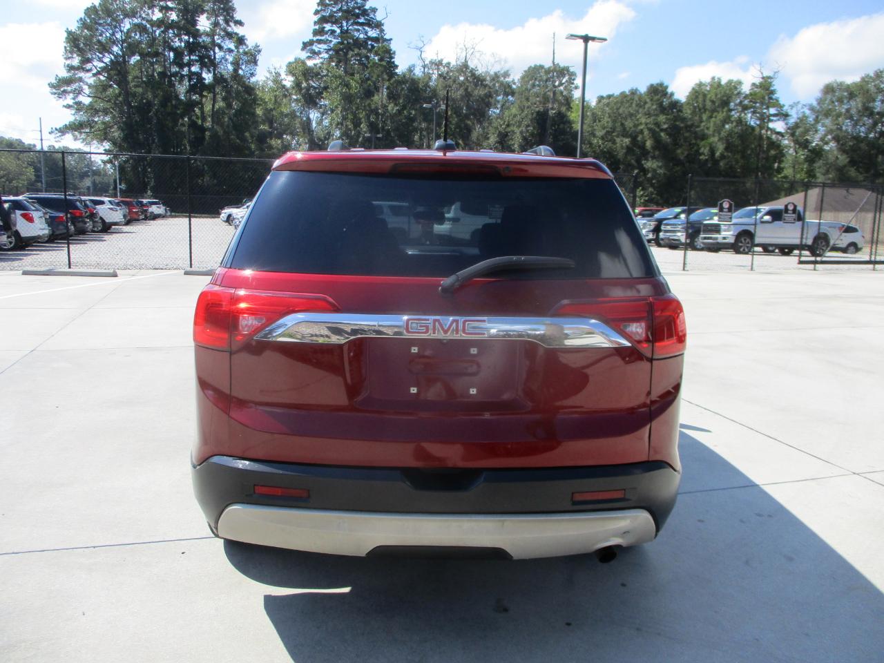 GMC Acadia FWD 4dr SLE w/SLE-1 2017