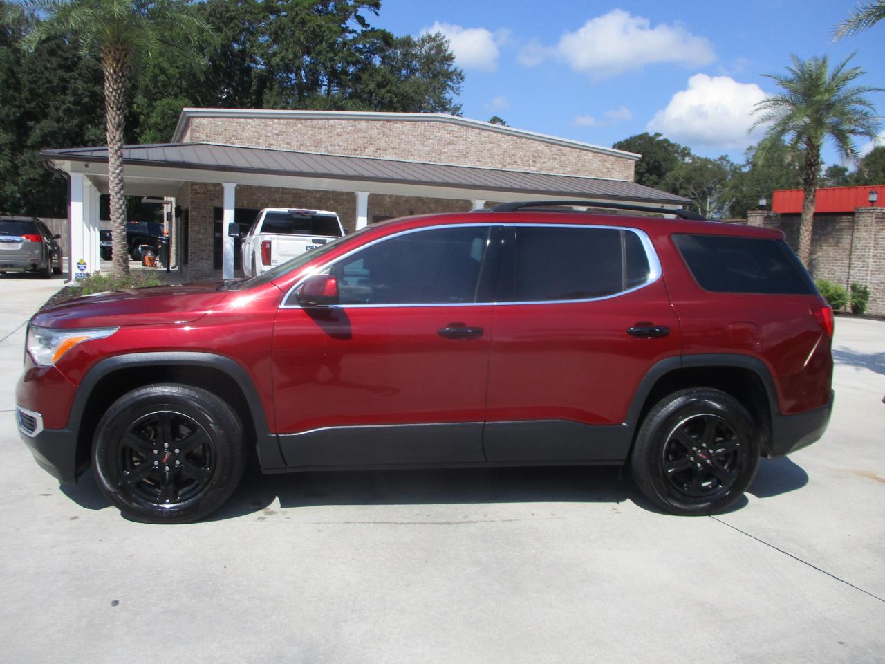 GMC Acadia FWD 4dr SLE w/SLE-1 2017