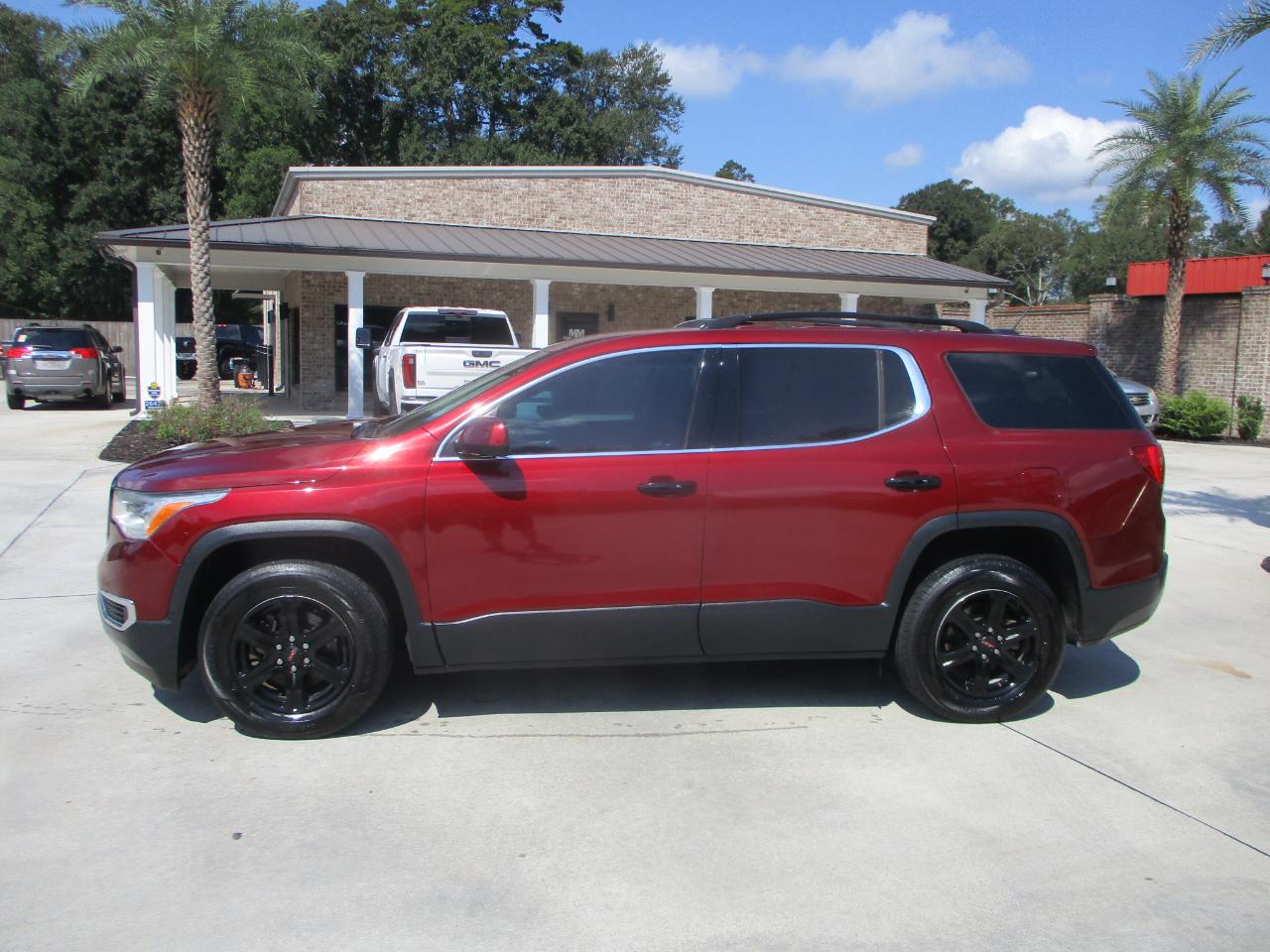 GMC Acadia FWD 4dr SLE w/SLE-1 2017