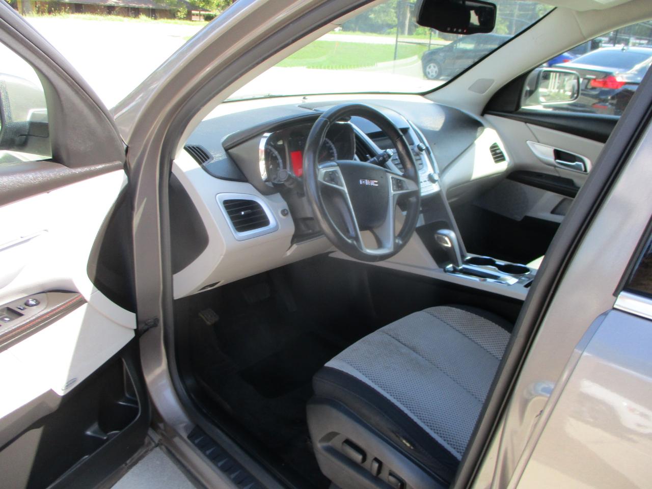 GMC Terrain FWD 4dr SLE-2 2011