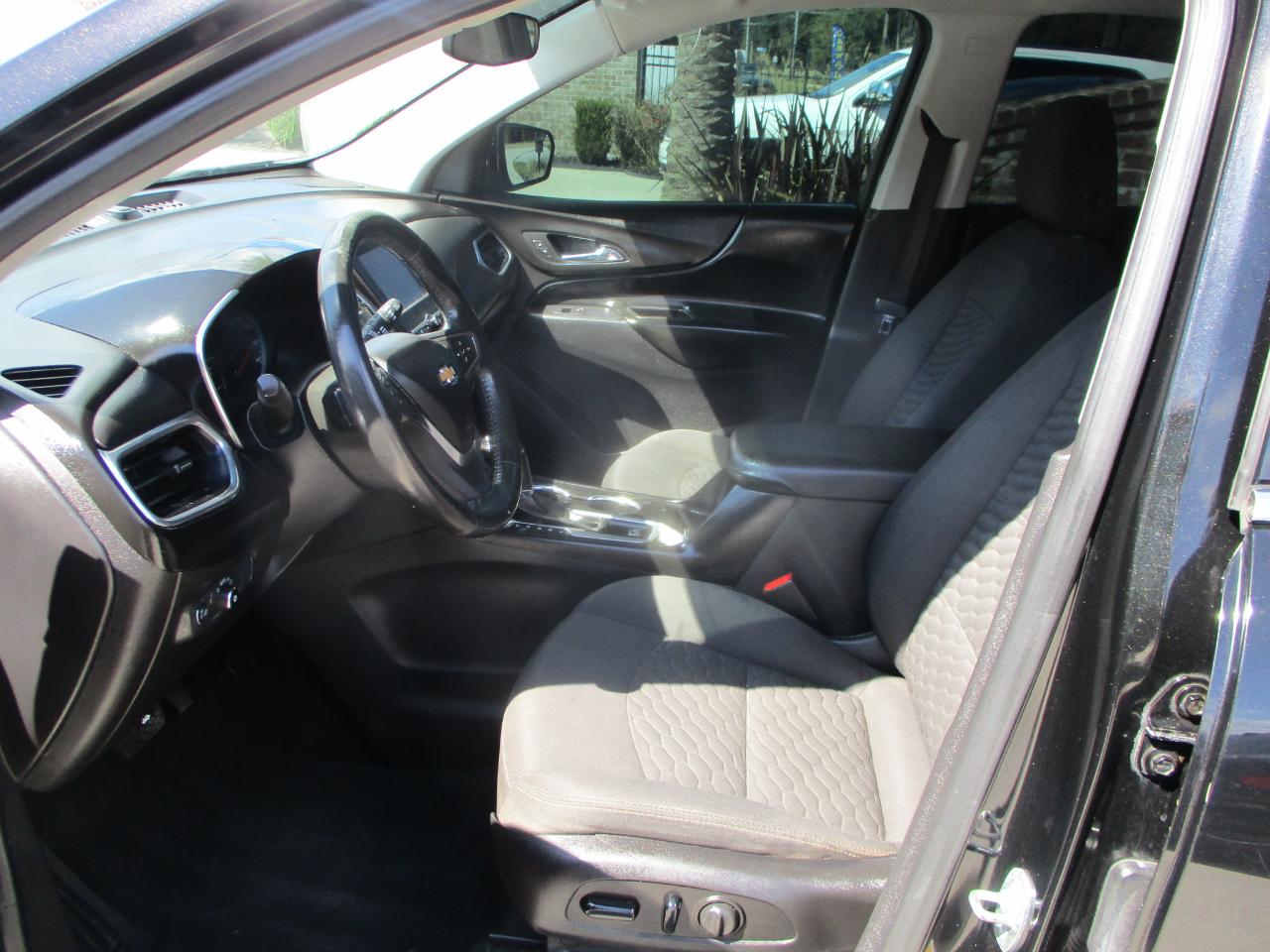 Chevrolet Equinox FWD 4dr LT w/1LT 2018