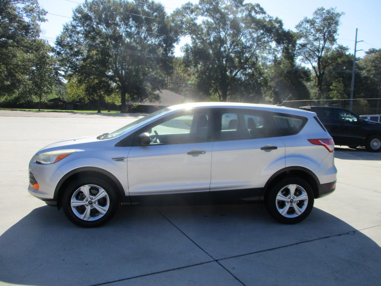 Ford Escape FWD 4dr S 2014