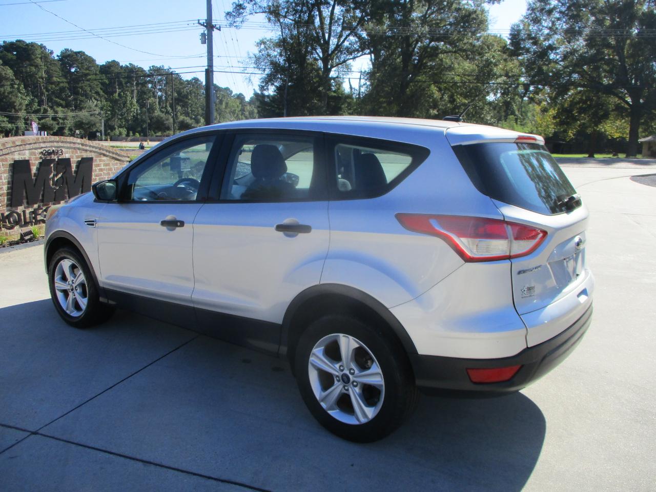 Ford Escape FWD 4dr S 2014