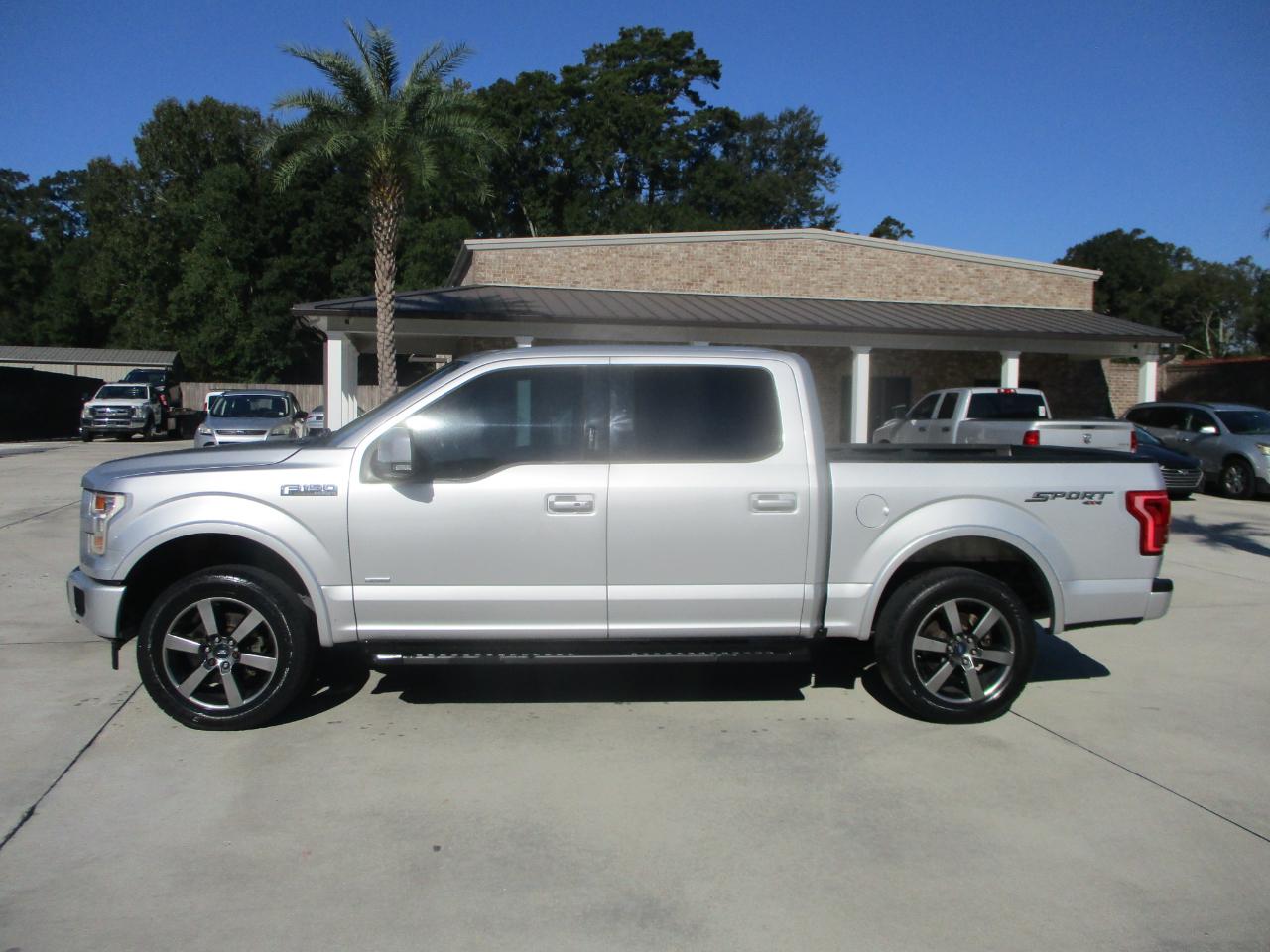 Ford F-150 Lariat 4WD SuperCrew 5.5' Box 2017