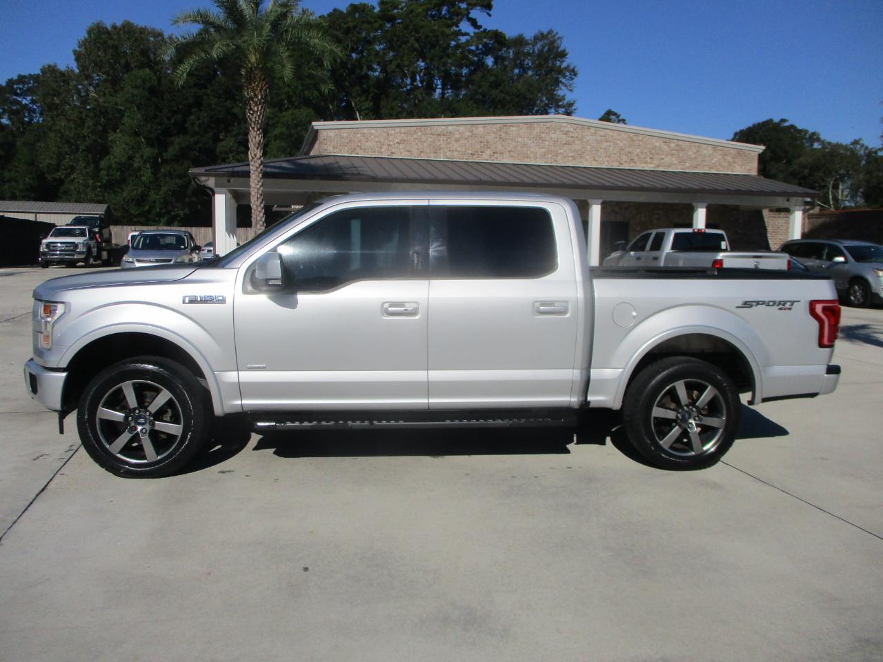 Ford F-150 Lariat 4WD SuperCrew 5.5' Box 2017