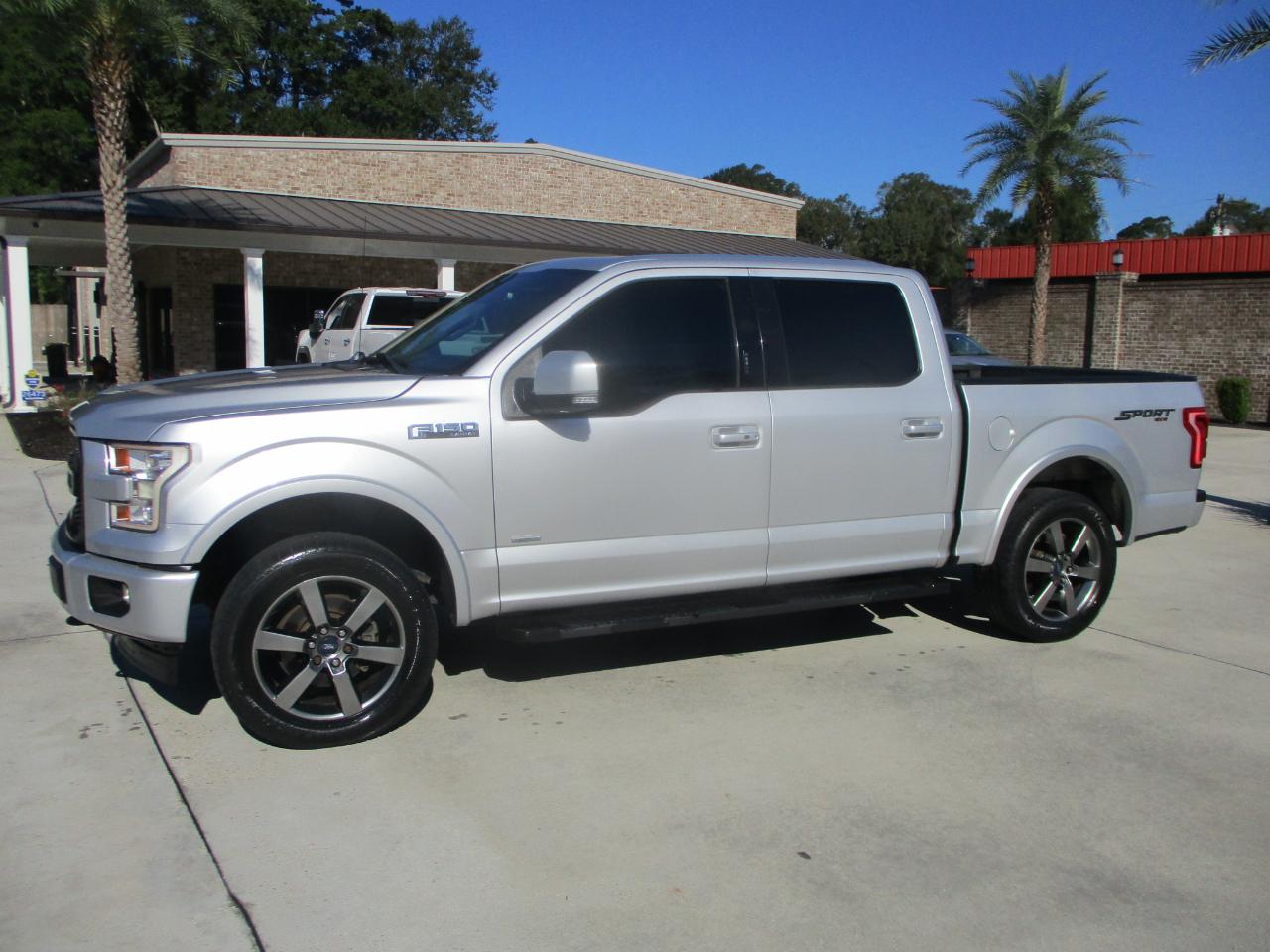 Ford F-150 Lariat 4WD SuperCrew 5.5' Box 2017