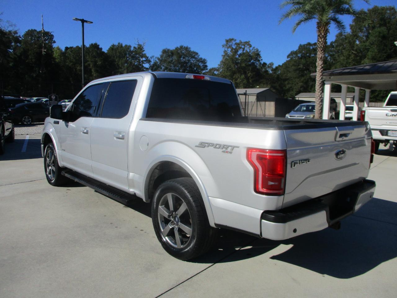 Ford F-150 Lariat 4WD SuperCrew 5.5' Box 2017