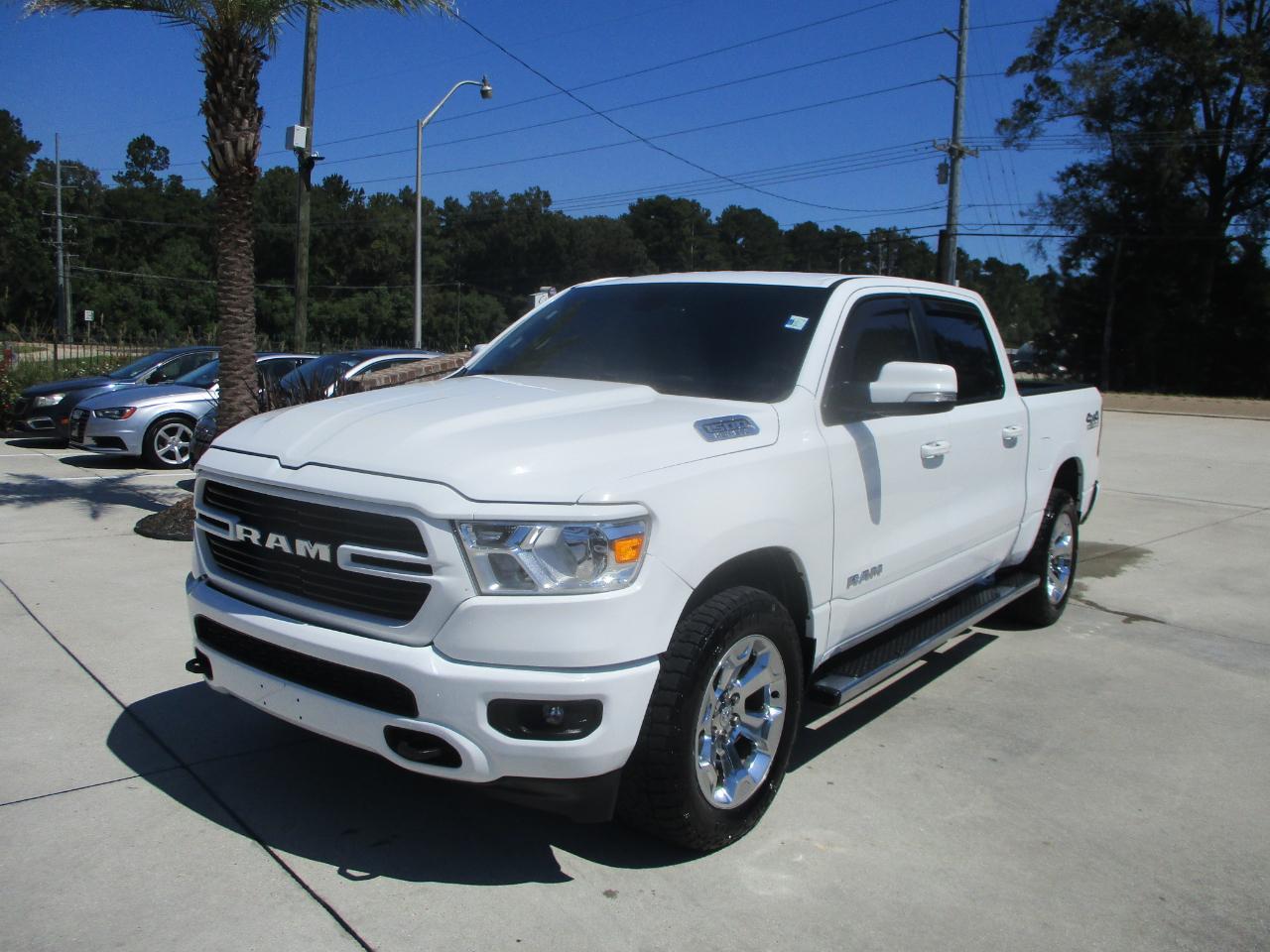 RAM 1500 Big Horn/Lone Star 4x4 Crew Cab 5'7" Box 2019