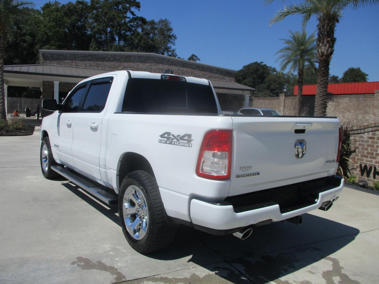 RAM 1500 Big Horn/Lone Star 4x4 Crew Cab 5'7" Box 2019
