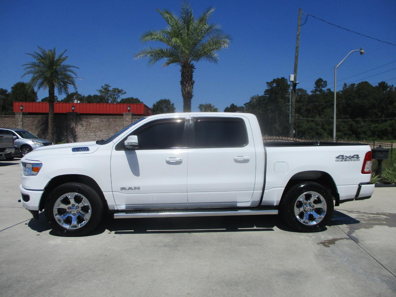 RAM 1500 Big Horn/Lone Star 4x4 Crew Cab 5'7" Box 2019