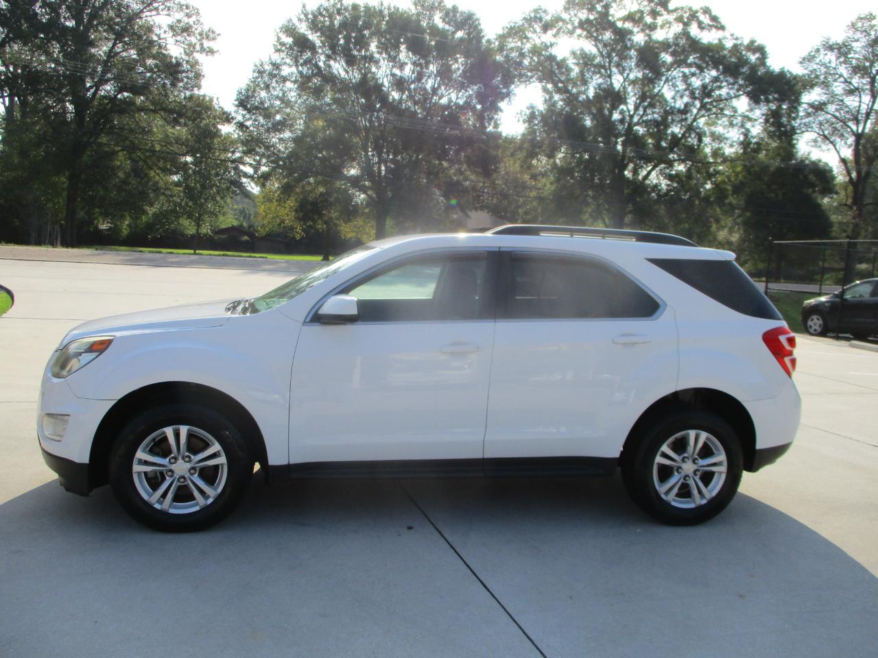 Chevrolet Equinox FWD 4dr LT 2016