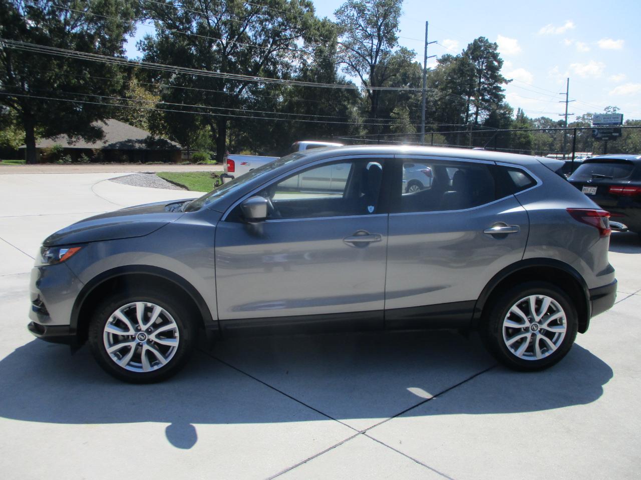Nissan Rogue Sport FWD S 2022