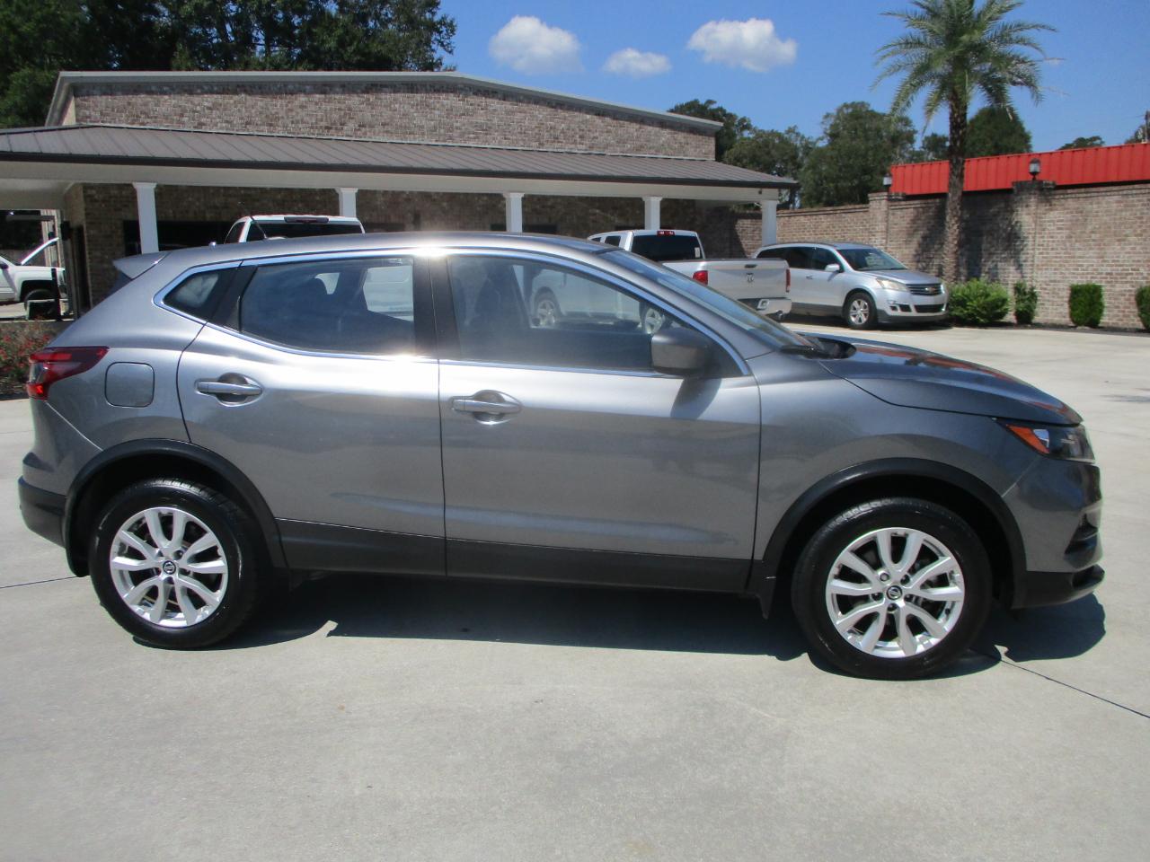 Nissan Rogue Sport FWD S 2022