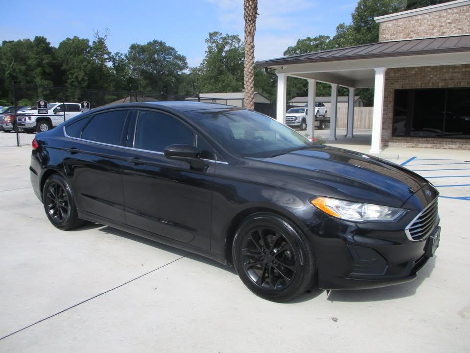 Ford Fusion SE FWD 2020