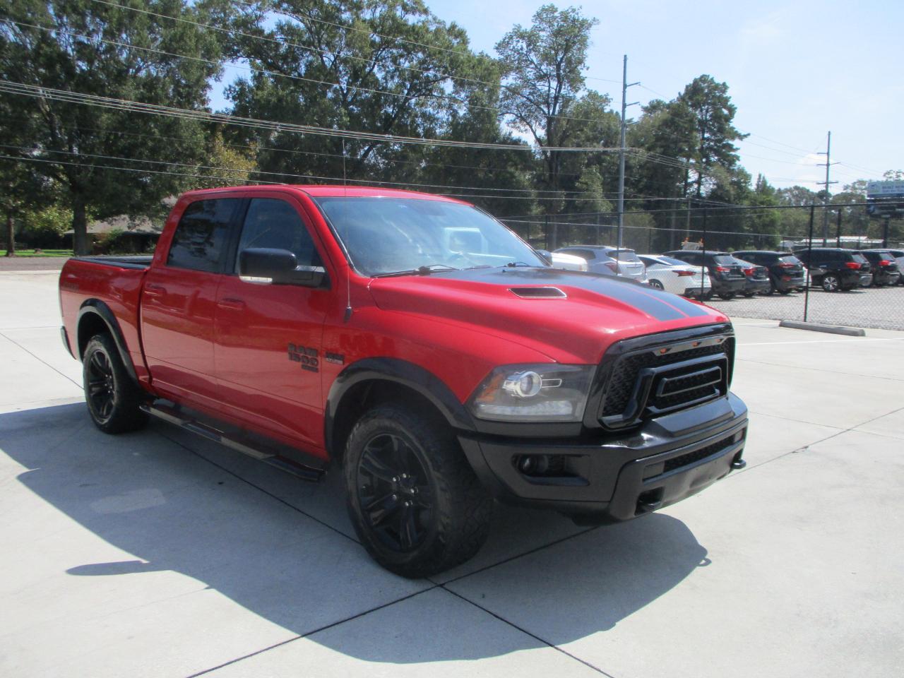 RAM 1500 Classic Warlock 4x2 Crew Cab 5'7" Box 2022