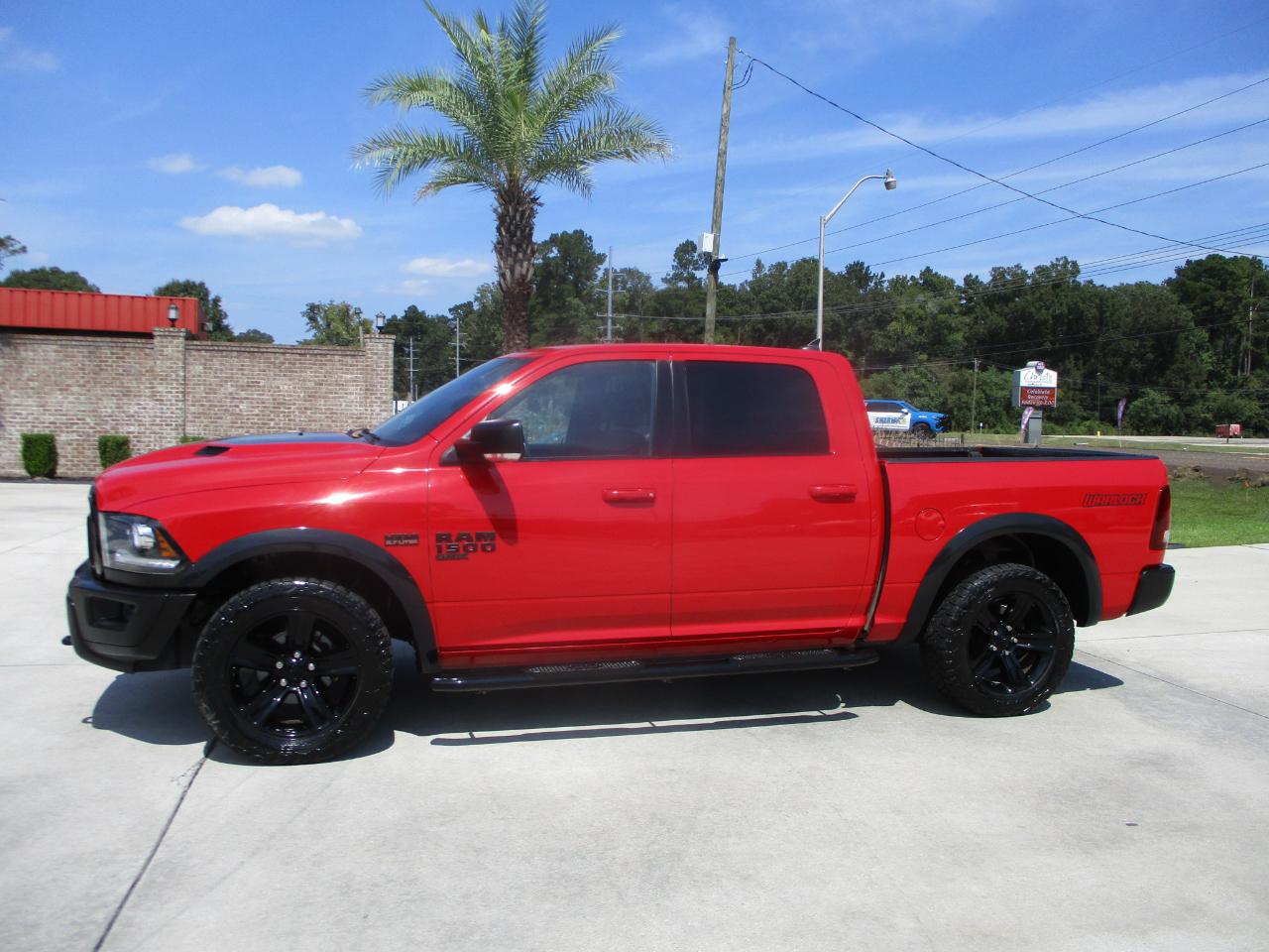 RAM 1500 Classic Warlock 4x2 Crew Cab 5'7" Box 2022