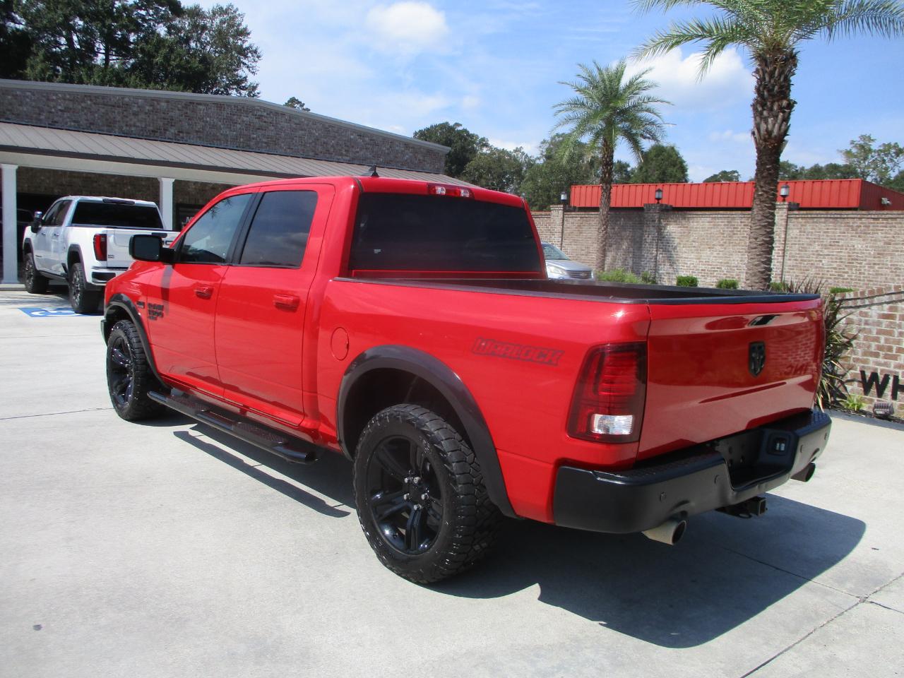 RAM 1500 Classic Warlock 4x2 Crew Cab 5'7" Box 2022