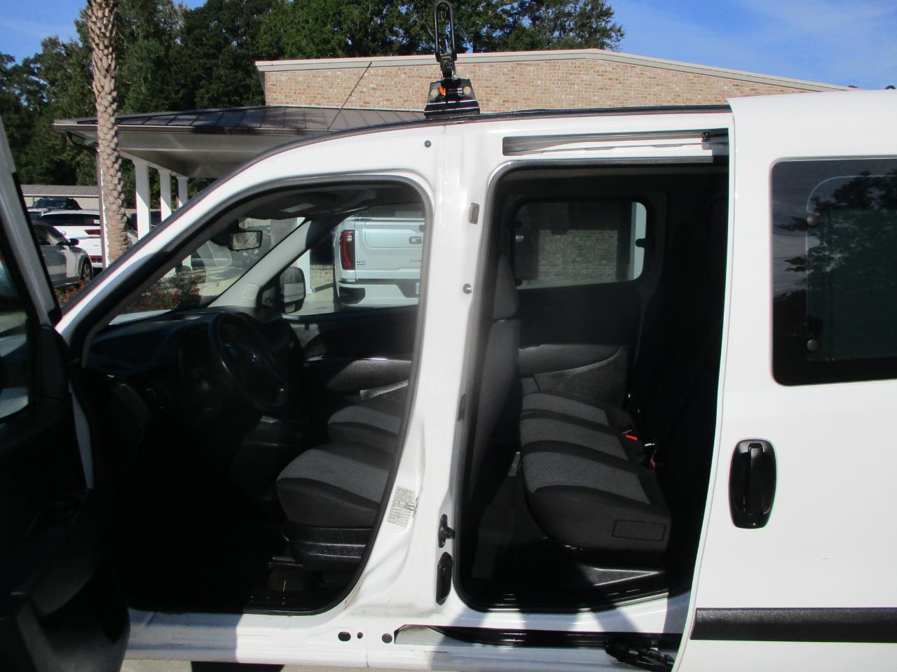 RAM ProMaster City Cargo Van 122" WB Tradesman 2016