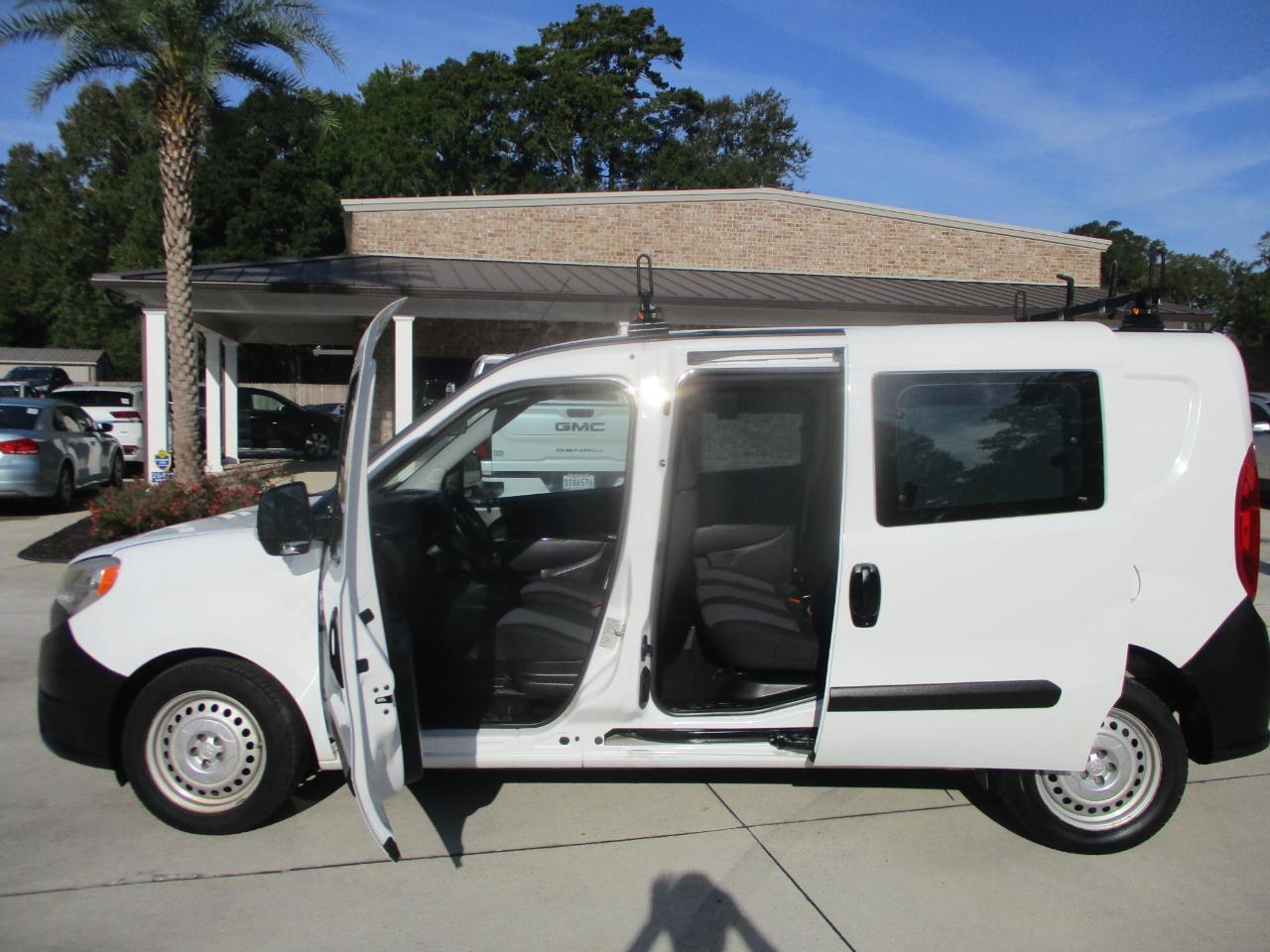 RAM ProMaster City Cargo Van 122" WB Tradesman 2016