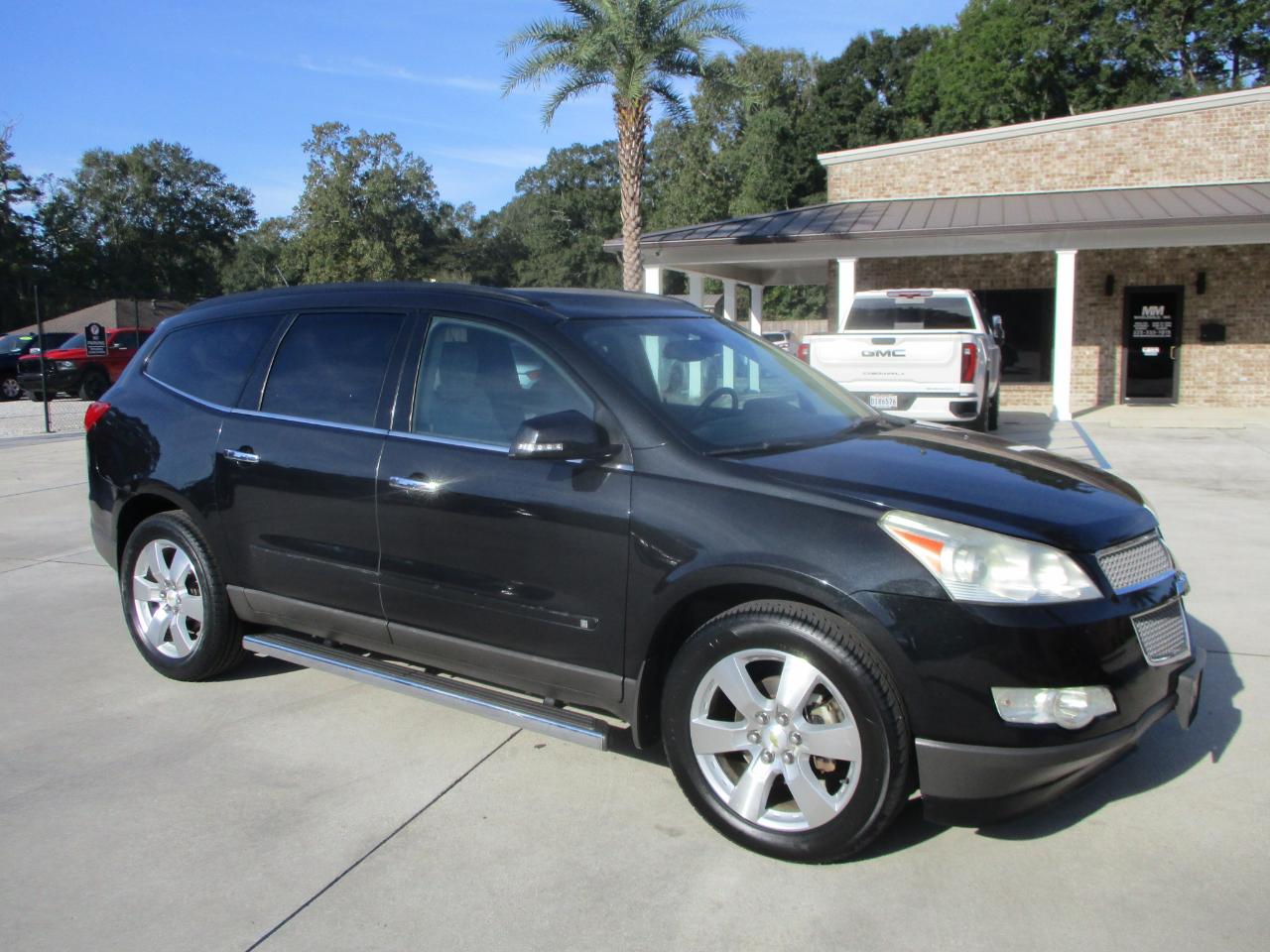 Chevrolet Traverse FWD 4dr LTZ 2009