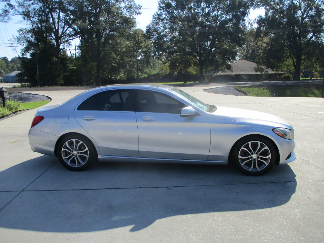 Mercedes-Benz C-Class 4dr Sdn C 300 RWD 2015