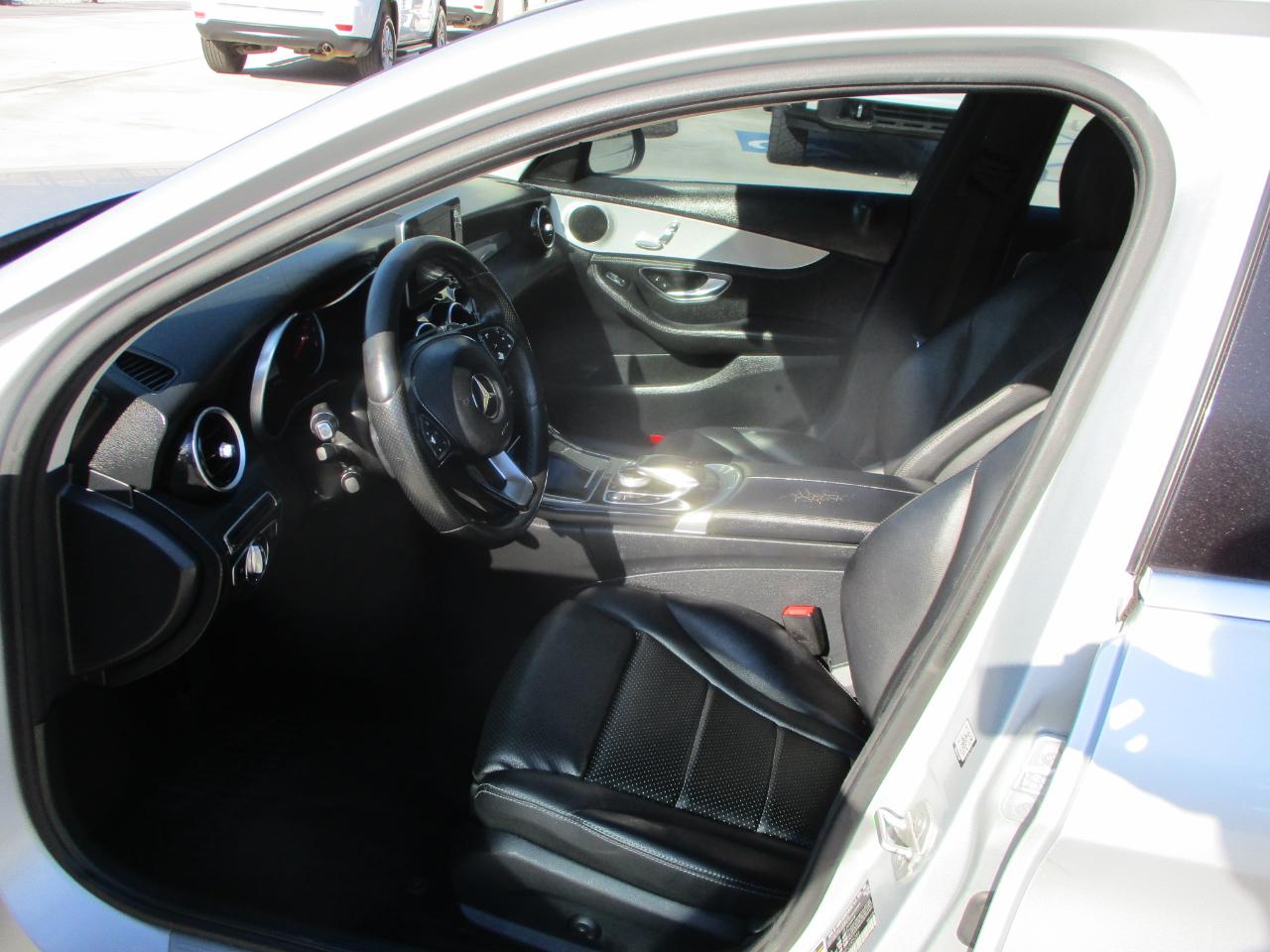 Mercedes-Benz C-Class 4dr Sdn C 300 RWD 2015