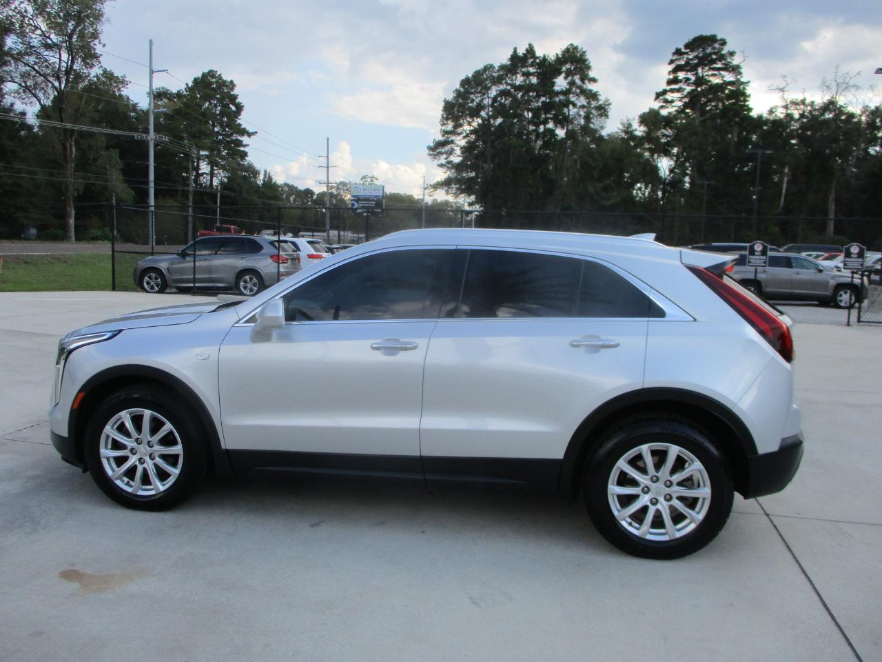 Cadillac XT4 FWD 4dr Luxury 2019