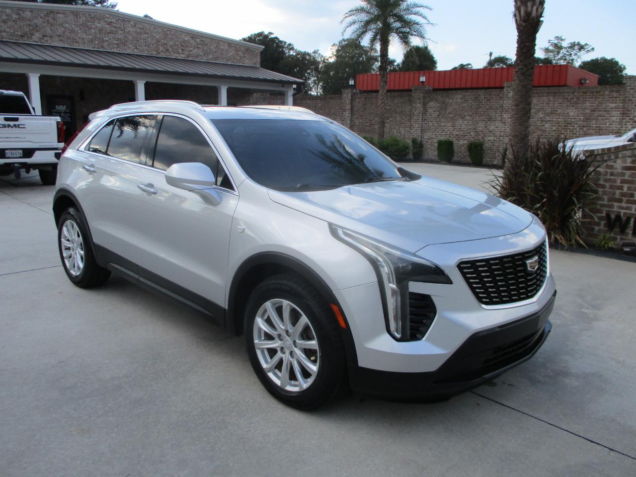 Cadillac XT4 FWD 4dr Luxury 2019