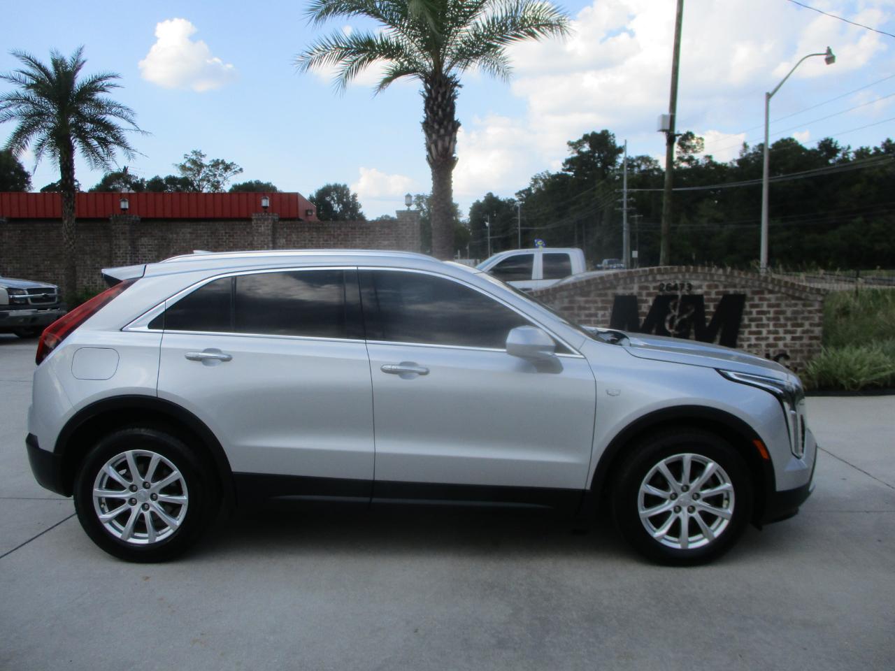 Cadillac XT4 FWD 4dr Luxury 2019