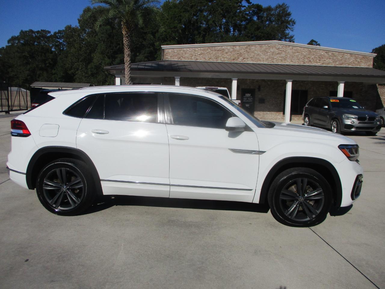 Volkswagen Atlas Cross Sport 3.6L V6 SE w/Technology 4MOTION 2020