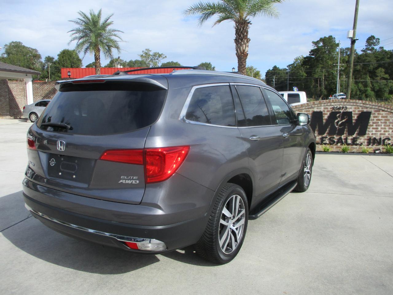 Honda Pilot Elite AWD 2018