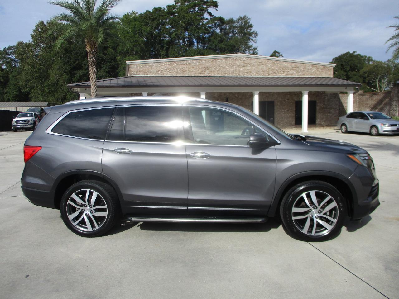 Honda Pilot Elite AWD 2018