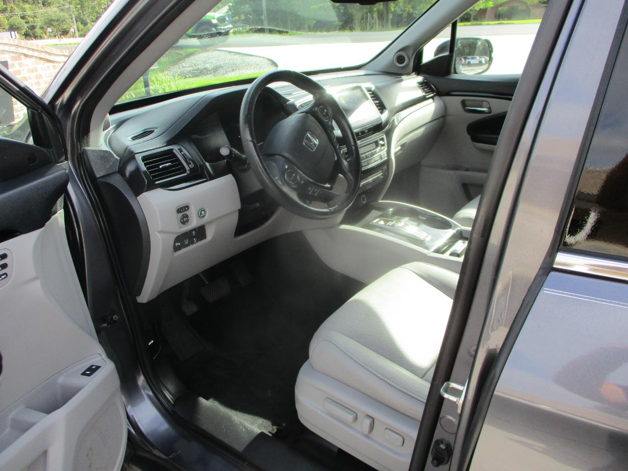 Honda Pilot Elite AWD 2018