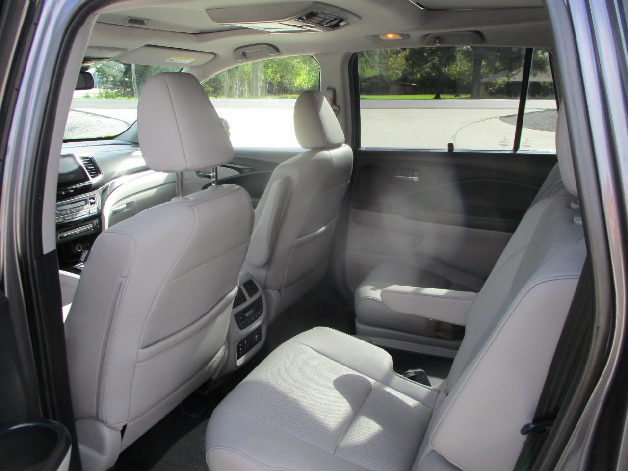 Honda Pilot Elite AWD 2018