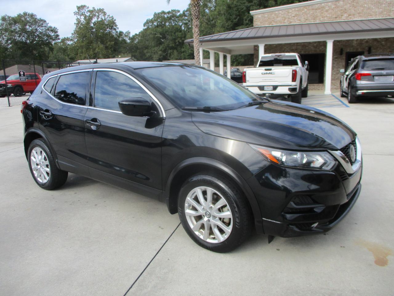 Nissan Rogue Sport FWD S 2021