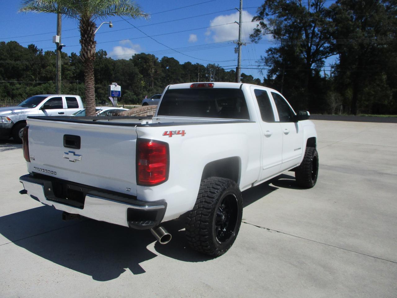 Chevrolet Silverado 1500 4WD Double Cab 143.5" LT w/1LT 2018