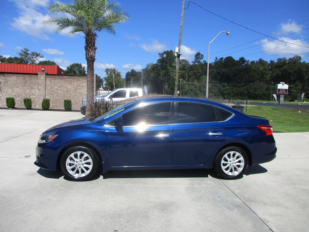 Nissan Sentra SV CVT 2018