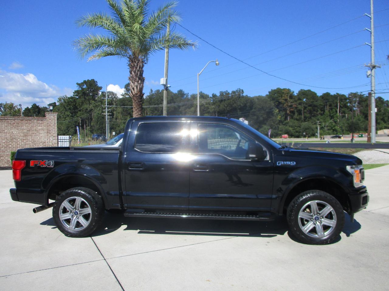 Ford F-150 XLT 4WD SuperCrew 5.5' Box 2018