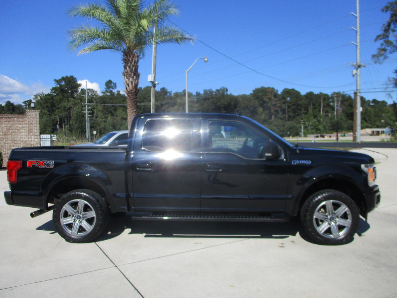 Ford F-150 XLT 4WD SuperCrew 5.5' Box 2018