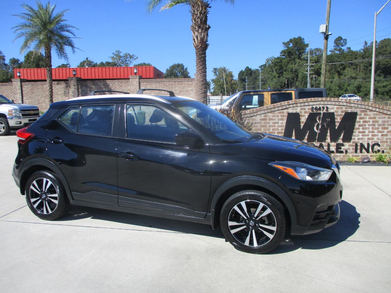 Nissan Kicks SV FWD 2019