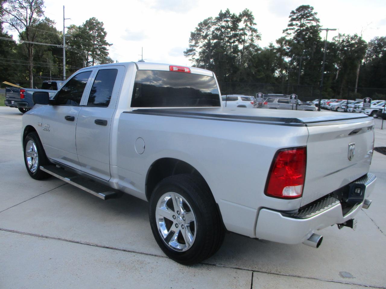 RAM 1500 4WD Quad Cab 140.5" Express 2014