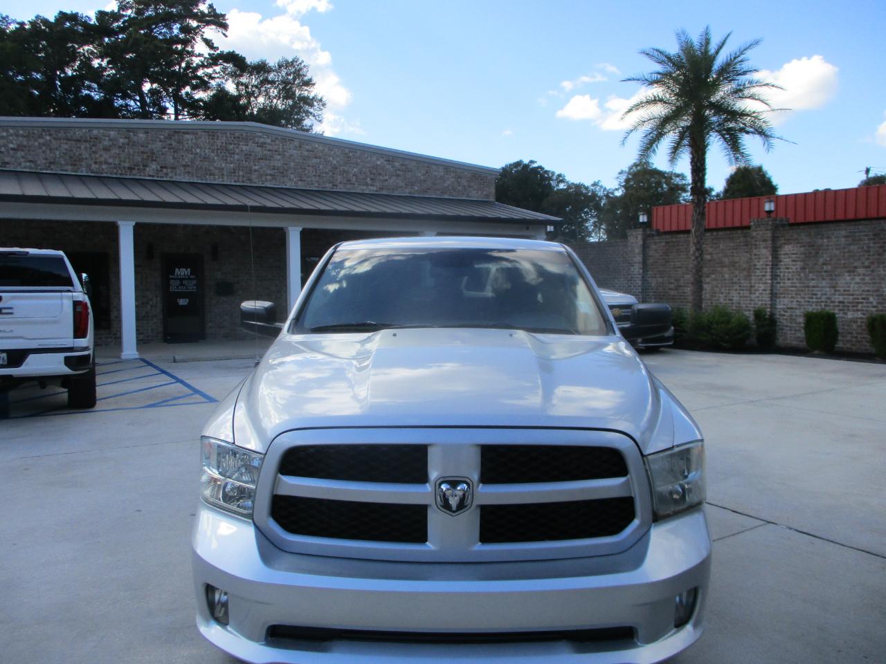 RAM 1500 4WD Quad Cab 140.5" Express 2014
