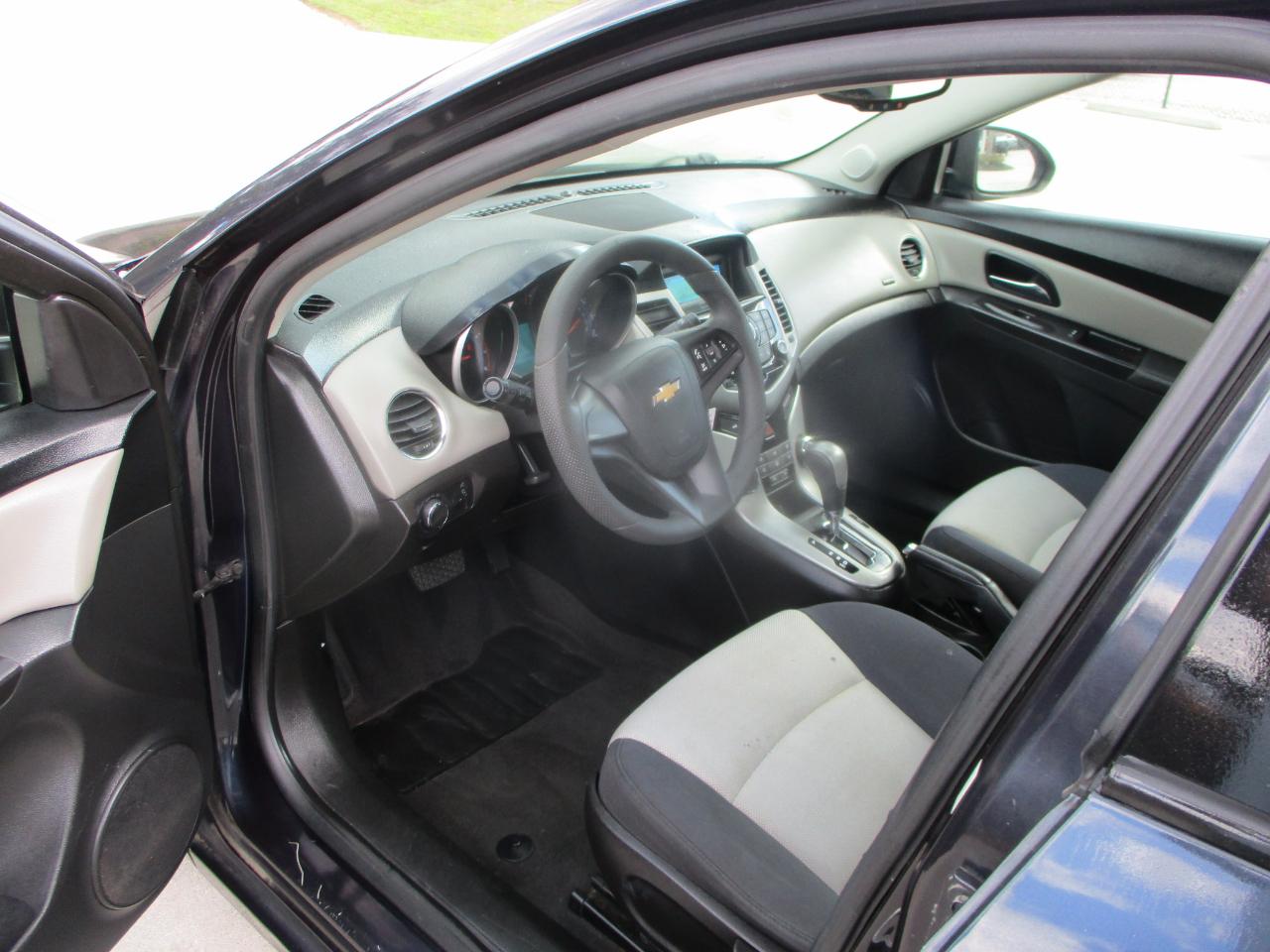 Chevrolet Cruze 4dr Sdn Auto LS 2015
