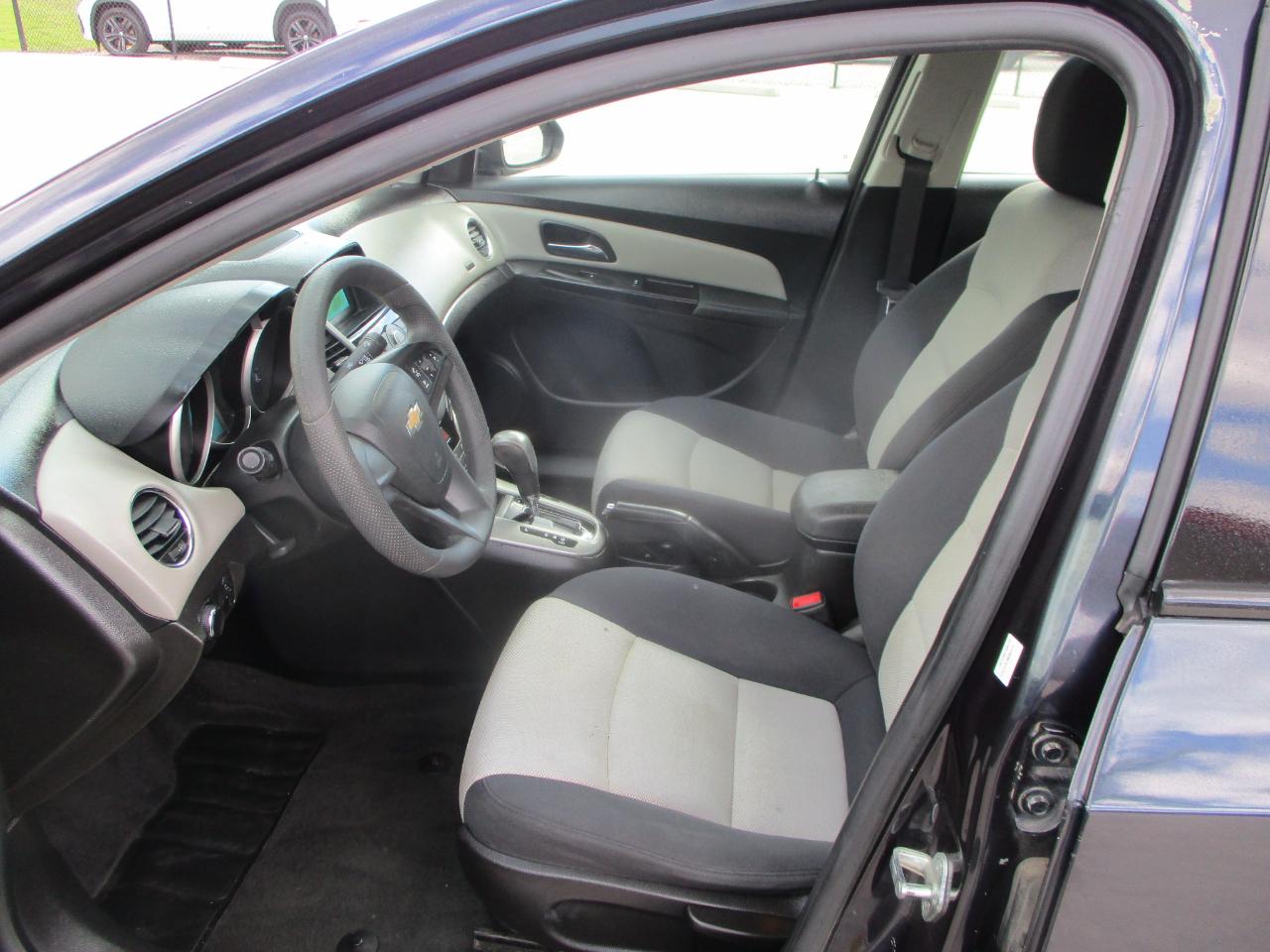 Chevrolet Cruze 4dr Sdn Auto LS 2015
