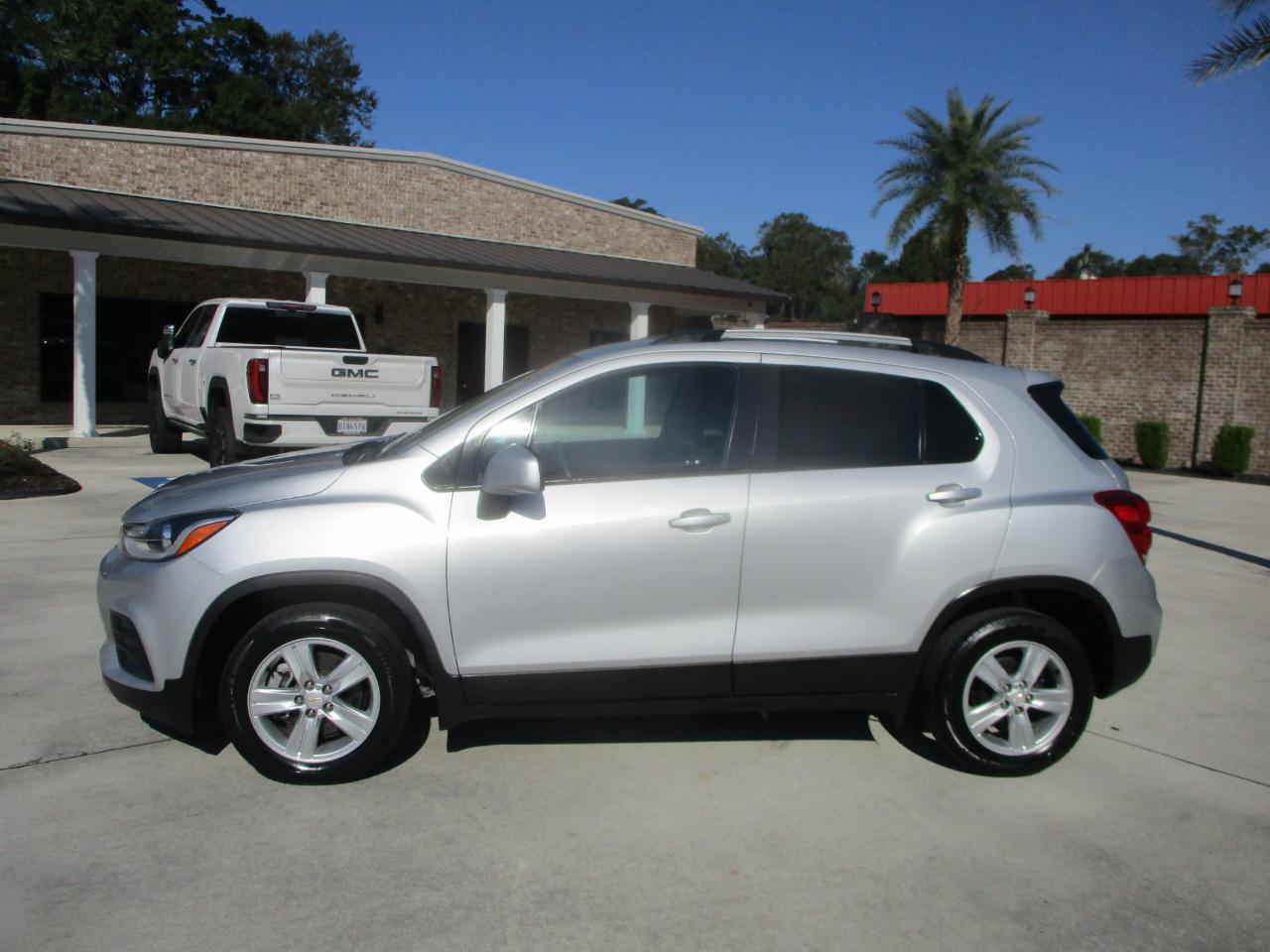 Chevrolet Trax FWD 4dr LT 2021
