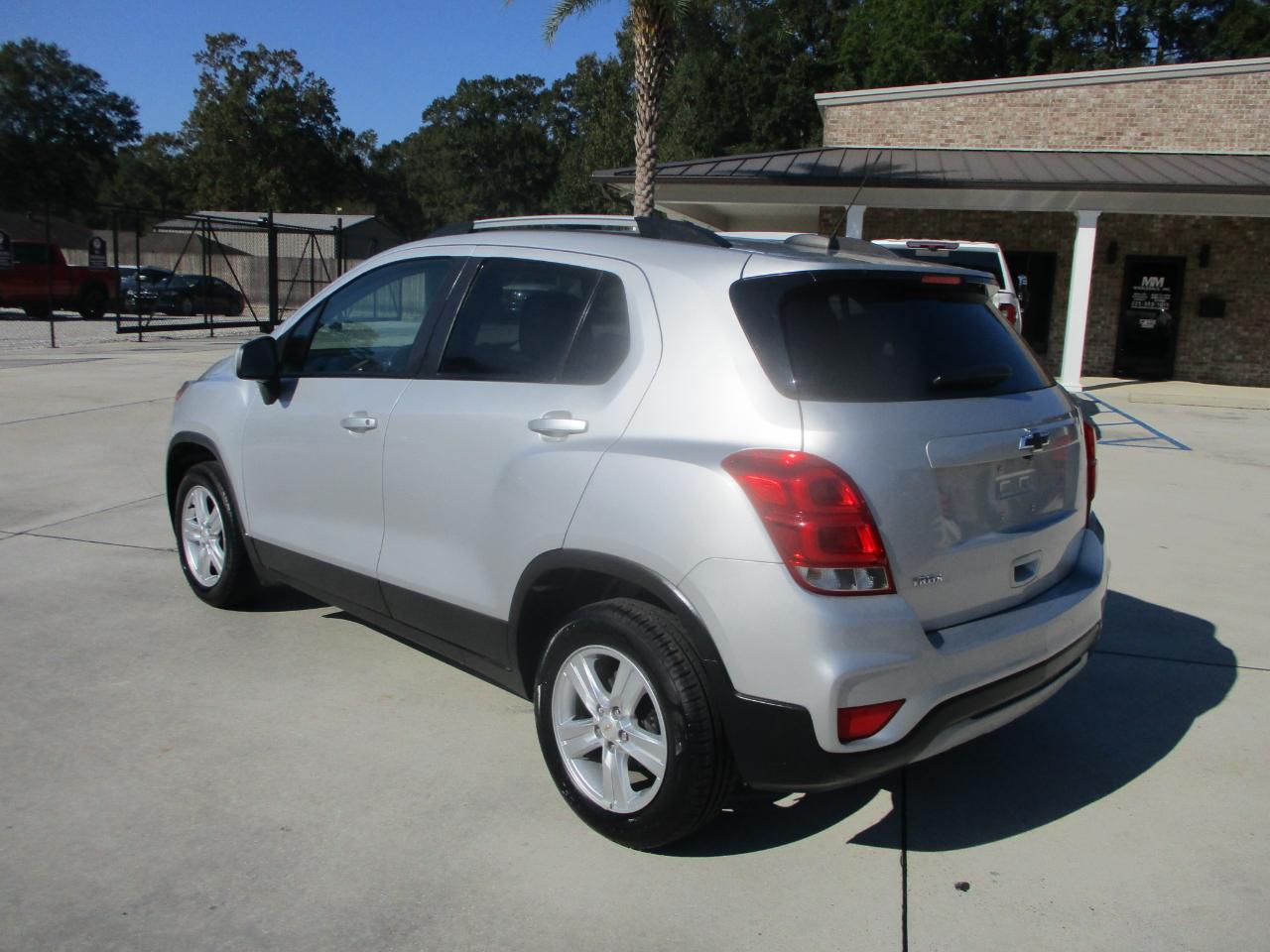Chevrolet Trax FWD 4dr LT 2021