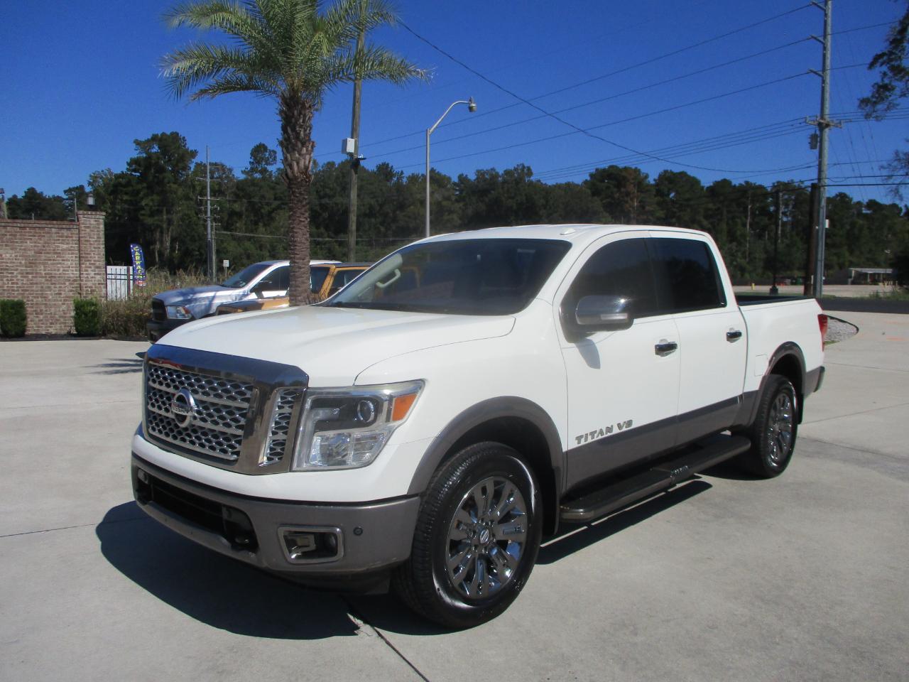 Nissan Titan 4x4 Crew Cab Platinum Reserve 2018