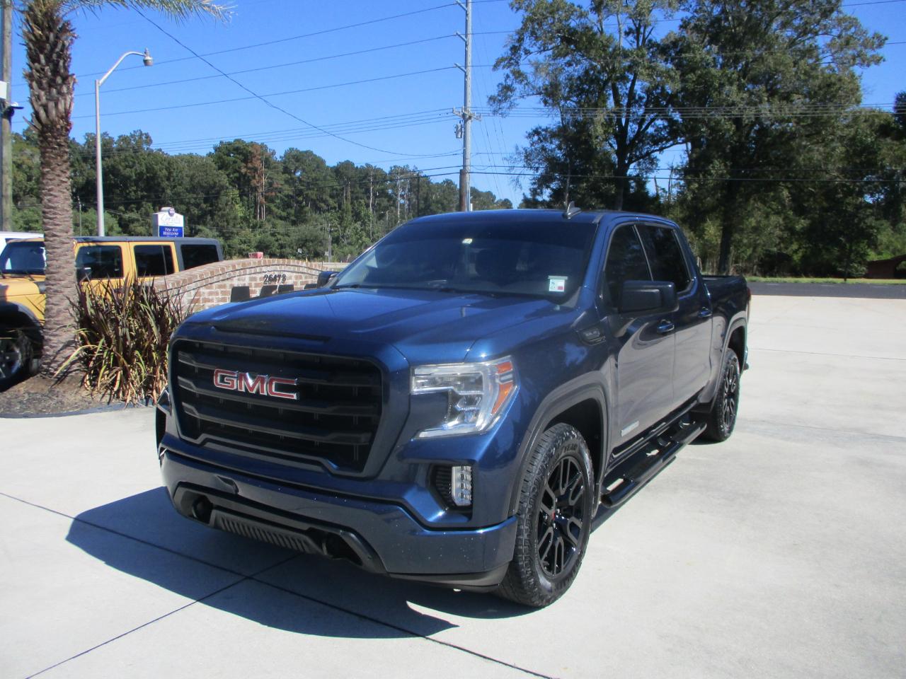 GMC Sierra 1500 2WD Crew Cab 147" Elevation 2020